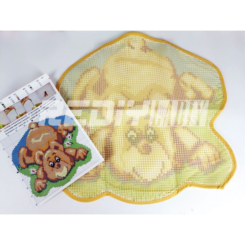 3D Latch Hook Rug Kits DIY Needlework Unfinished Crocheting Rug Yarn Cushion Mat Embroidery Carpet Rug Monkey with Banana