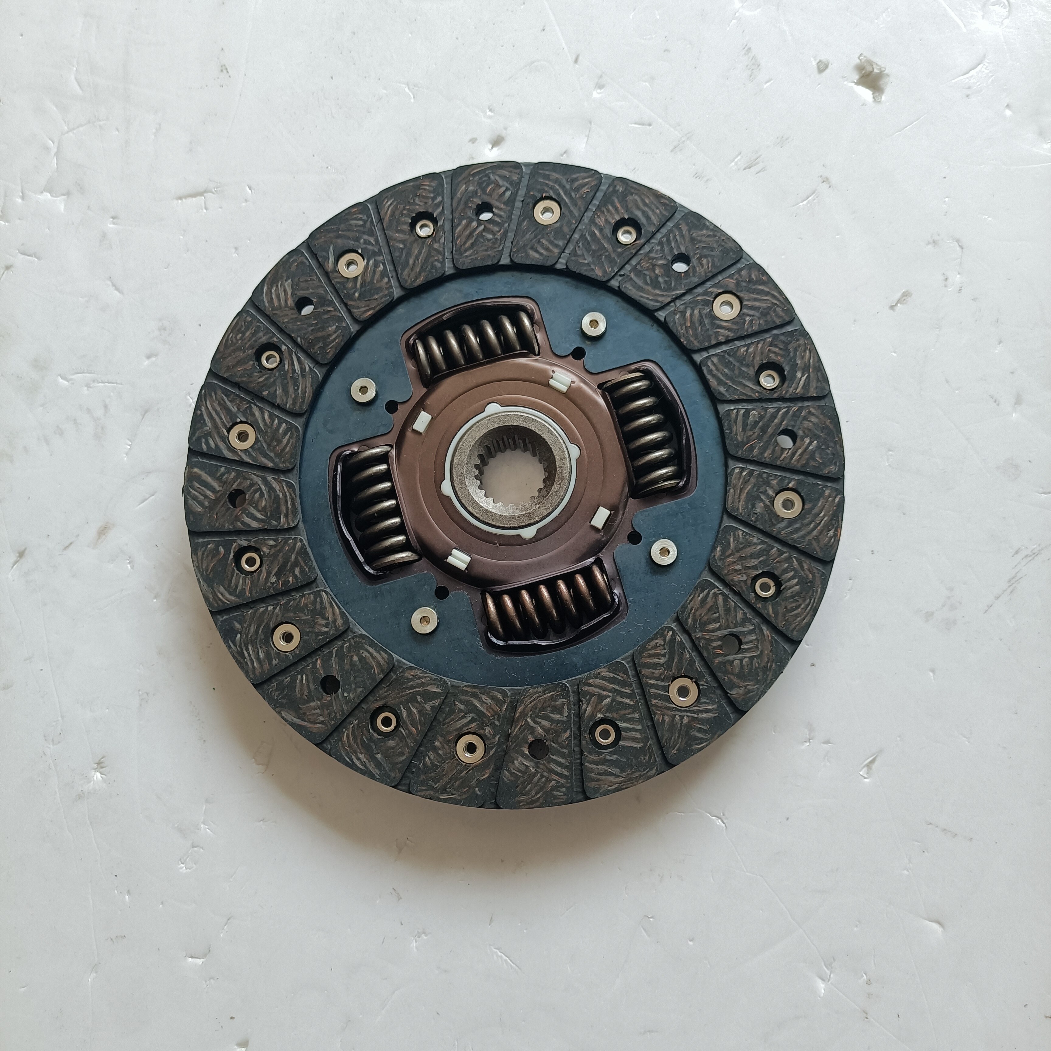 Disco de embrague para motor BYD F3 G3 4G18