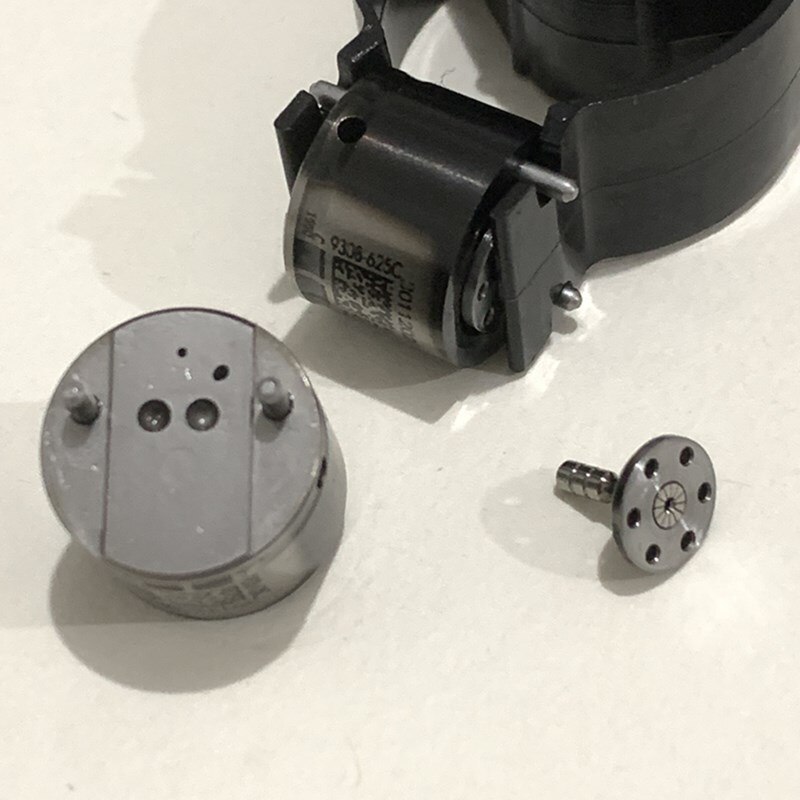 Fit For Delphi Euro5 Common rail fuel injector nozzle control valve 28277576 9308z625c 28362727 28525582 28602945