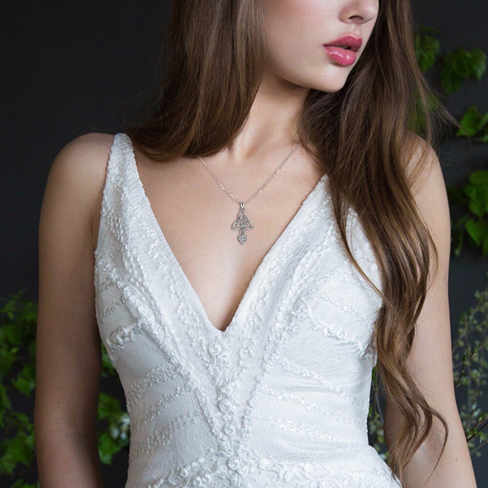 Eudora Reale Sterling Silver Pendente Del Cuore Neckalce buona Fortuna Celtics Knot Choker Delle Donne di Modo 925 Dei Monili per il Regalo Del Partito D191