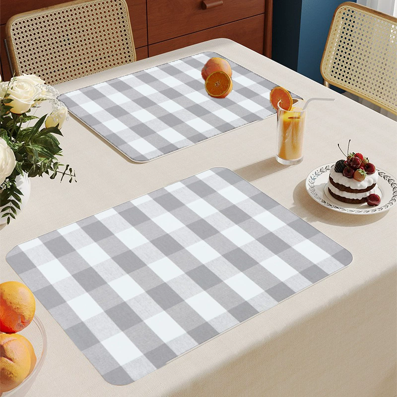 Placemats Set of 4 Woven Vinyl Plastic 12X18 inch Place Mats Non-Slip Heat Resistant Washable Easy Clean Table Mats: green