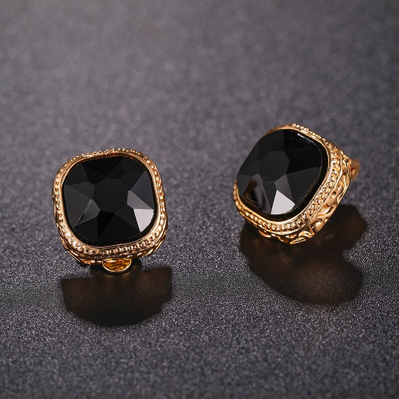 Luxe Vrouwelijke Kristal Strass Clip Op Oorbellen Eenvoudige Vierkante Goud Geen Doorstoken Oor Clips Voor Vrouwen Oorbellen Sieraden: black