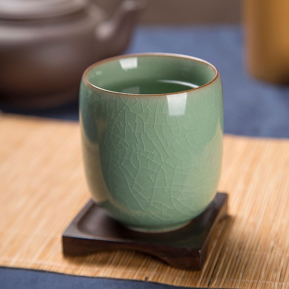 [storhet] longquan celadon tekopp longquan celadon tekopp japansk q kontorsglas keramisk kopp glas tekopp 160ml: A