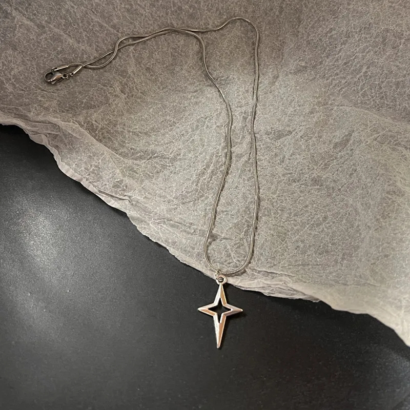 Collar de corazón de amor Y2k para mujer, Hip Hop, corazones rojos, colgantes rosas, collares, cadena de cuerda, Rave para niñas, joyería gótica: Chapado en oro antiguo