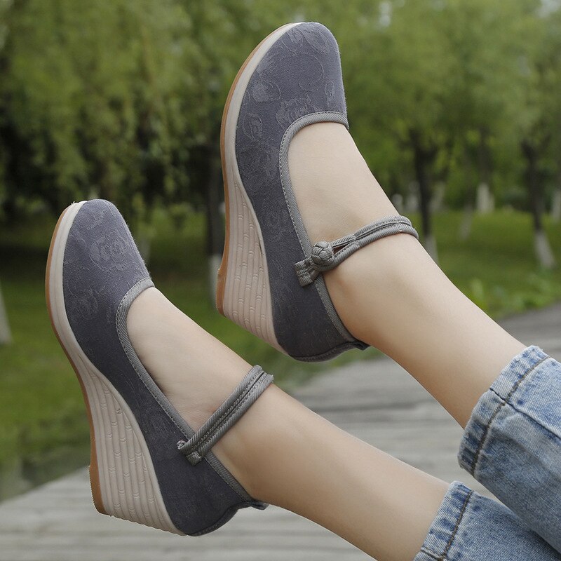 Beijing tissu chaussures chanson vêtements cale Sandlas Style National disque boucle littéraire chaussures pour femmes chaussures simples