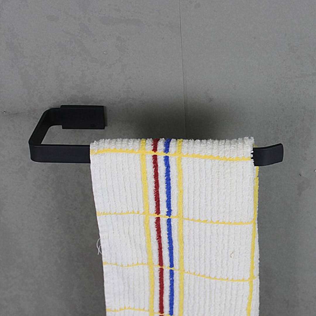 Svart baderom tilbehør sett sett håndkle ringe holder fast rote toalett børste holder vegg toalettpapir holder kappe krok: A -06