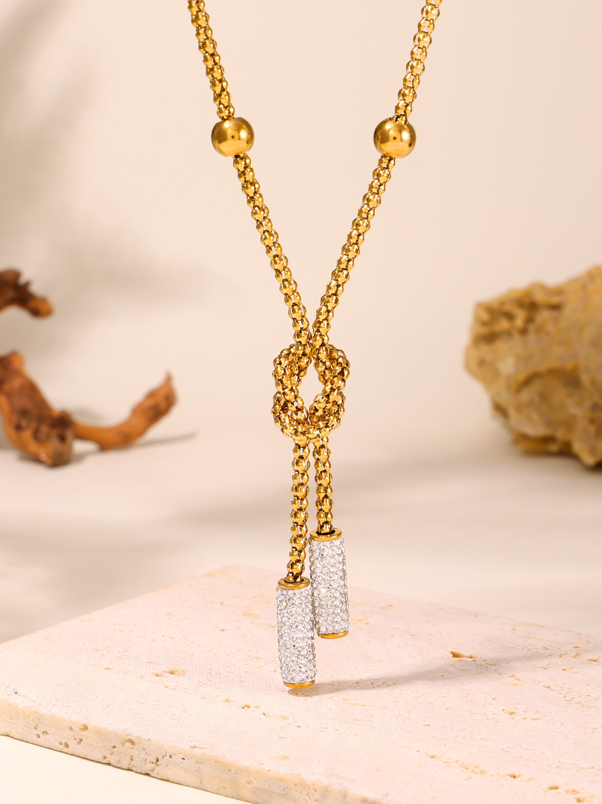 Nivora Stainless Steel Rhinestone Pendant Neck Choker Long Sweater Necklace For Women Gold Plated Jewelry طقم مجوهرات