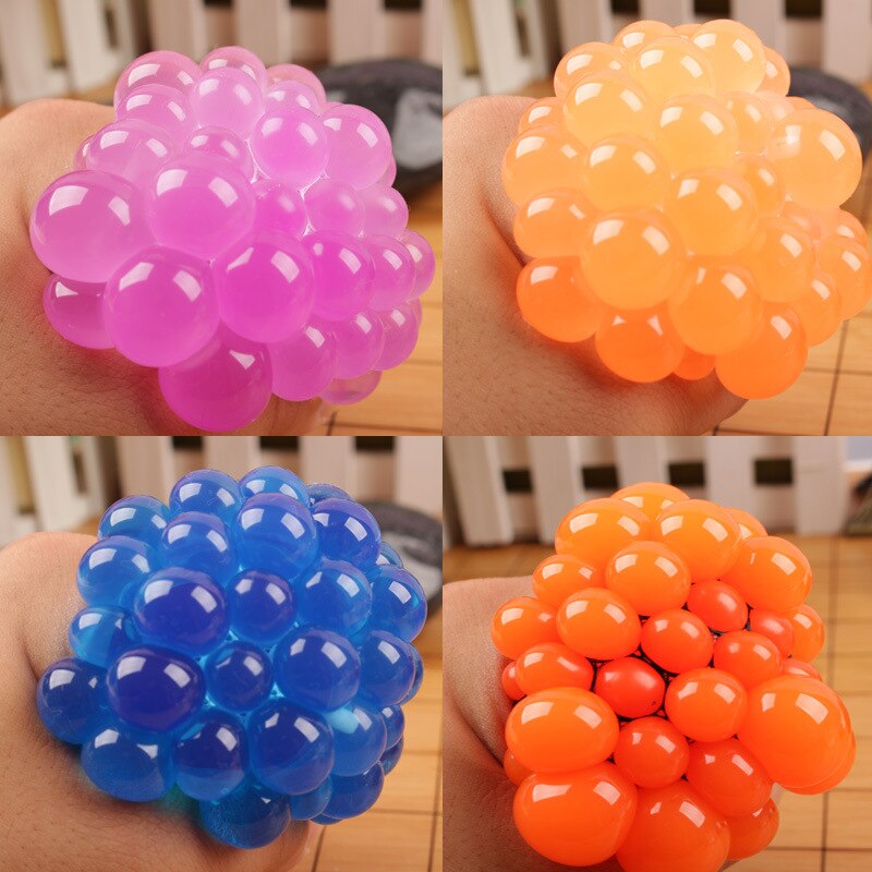 1Pc Decompressie Speelgoed Hand Squeeze Release Druk Kristal Druif Rubber Volwassen Werk Kleurrijke Bal Kinderen Creatieve Zachte Speelgoed 6cm