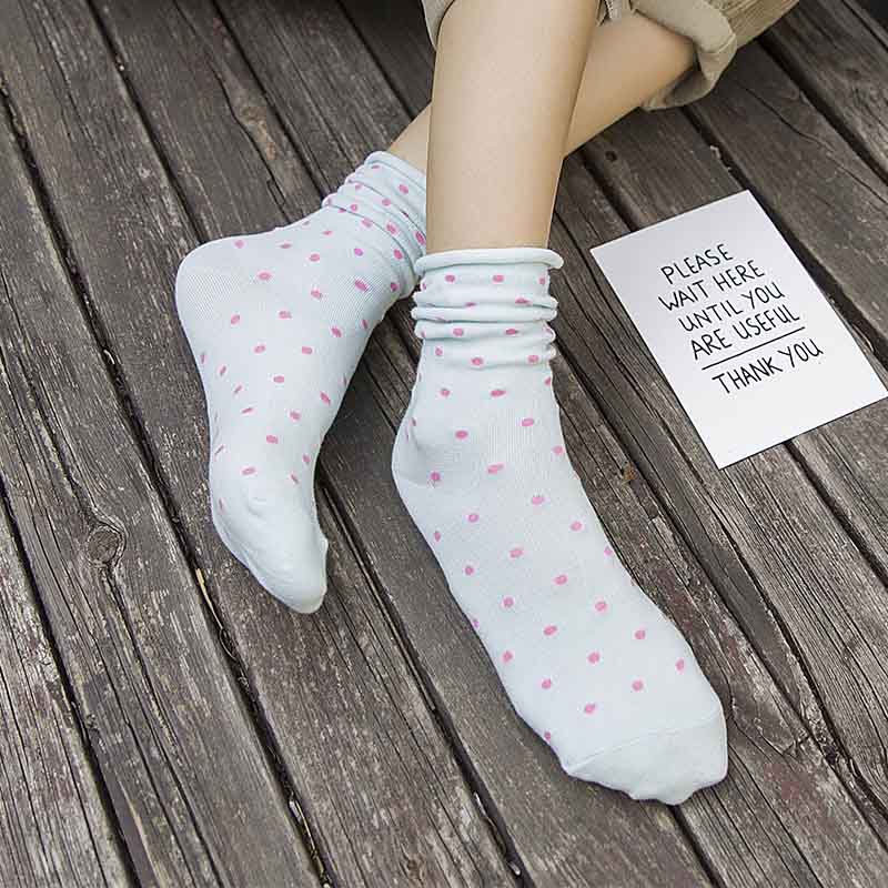 Efterår vinter søde damestrømper kvinder løse retro afslappet stil polkaprikkede sokker harajuku kvindelige sox