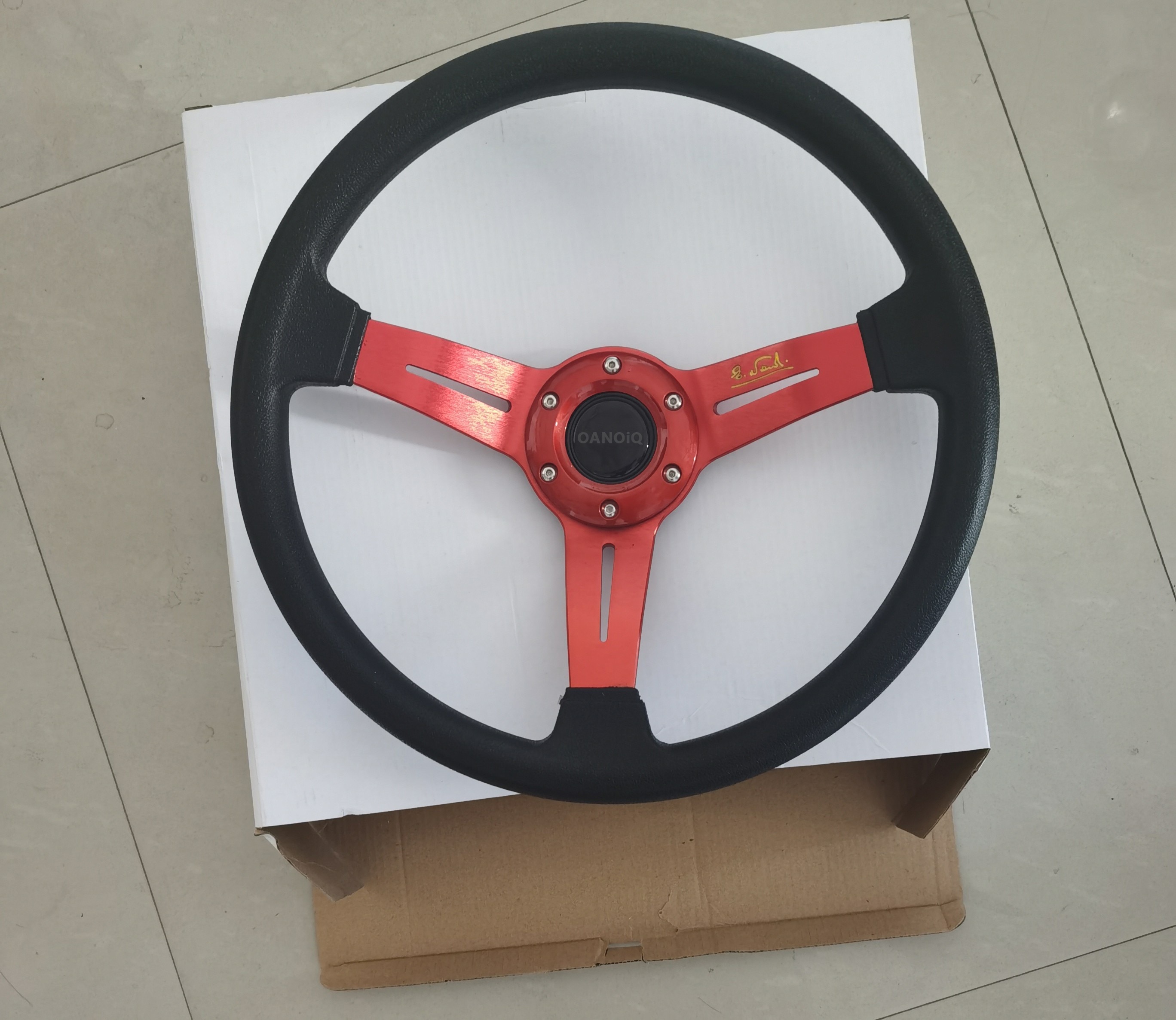 OANOiQ voiture accessoires sport volant dégagement rapide modifié volant 13 pouces 330mm aluminium mobile gouvernail
