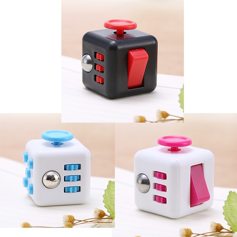 ZK20 Traditional Cubo Antistress Toy Gyro Adult Cube Toy Vinyl Desk Finger Toys Squeeze Fun Stress Reliever Antistress Toy: three-A