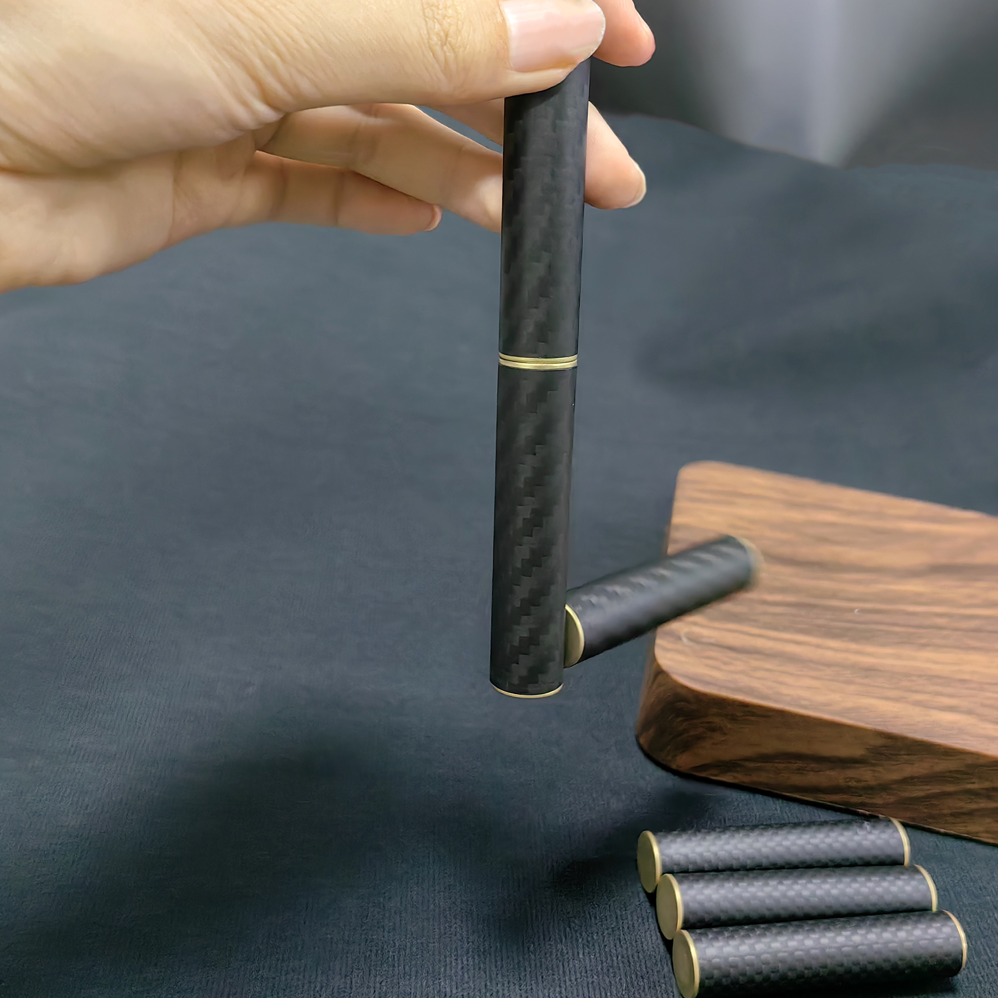 EDC Fidget Toys – jouets anti-Stress pour adultes, bâton magnétique en métal et Fiber de carbone à trois sections, rotatif