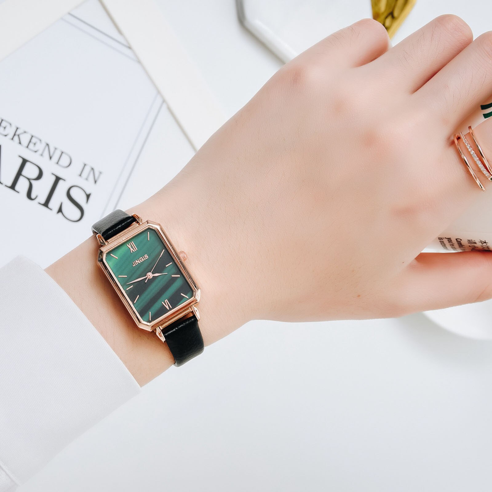 Montre à Quartz rectangulaire pour femmes, décontractée, avec bracelet en cuir, à la , directe