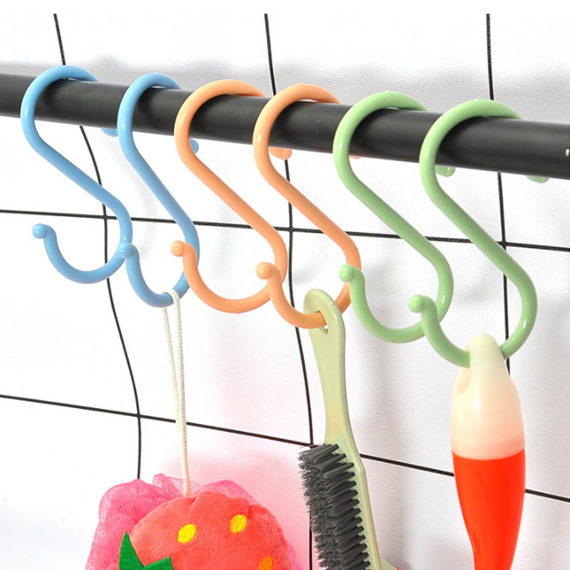 S Shape Kitchen Hooks 4Pcs/8Pcs Baby Stroller Hanger Plastic Clothing Rack Portable Durable Home Organizer Multi-purpose