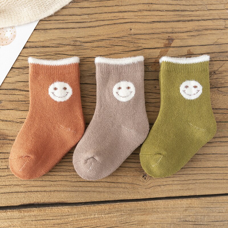 Chaussettes pour bébés, épaisses et chaudes, en coton éponge, antidérapantes, pour garçons et filles, ensemble d'accessoires pour nouveaux-nés, collection automne et hiver, 3 paires/lot: B / 0-1T