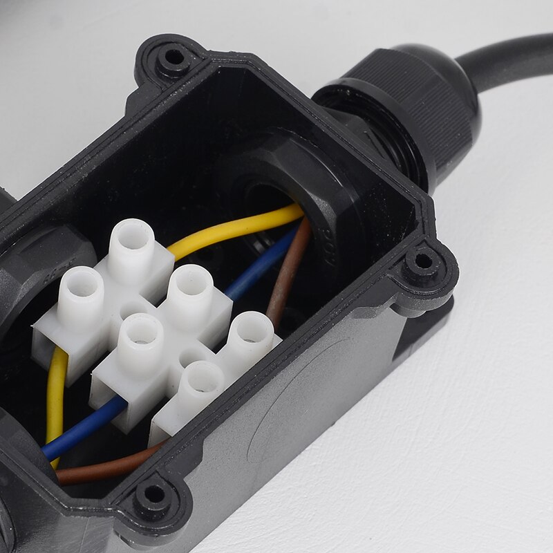 Outdoor waterproof junction box with waterproof head outdoor sealing junction box one into one out buried lamp connector