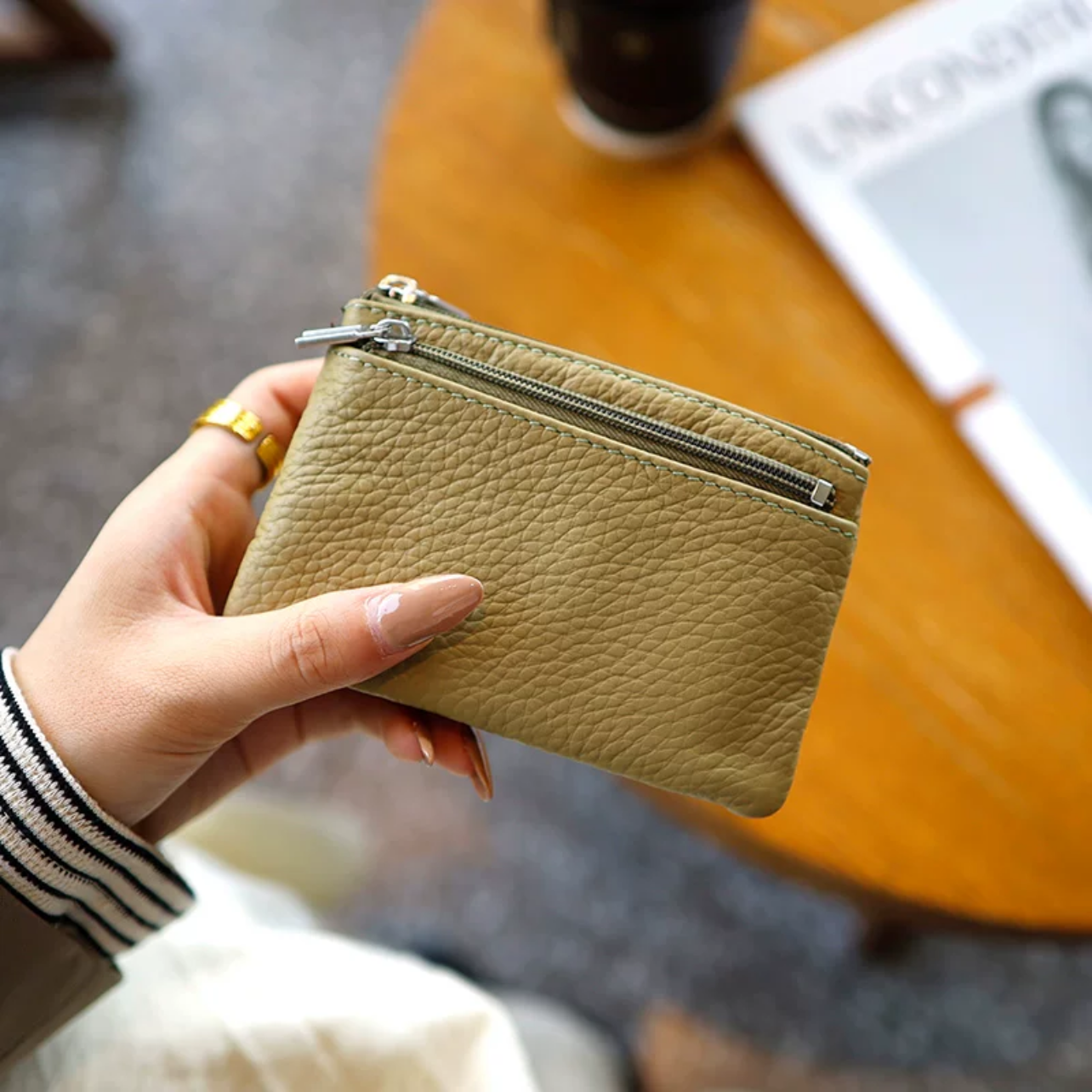 Women Small Wallet For Ladies Zipper Card Purse Key Storage Bag cowhide Short Wallet Female: black