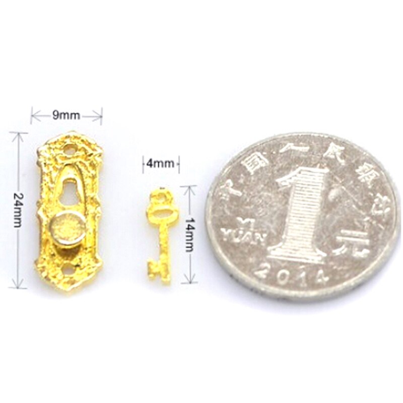 1 Set 1:12 Miniature Golden Metal Door Knocker Lock Doorplate Set DIY Dollhouse Hardware Accessories Doll House Decoration