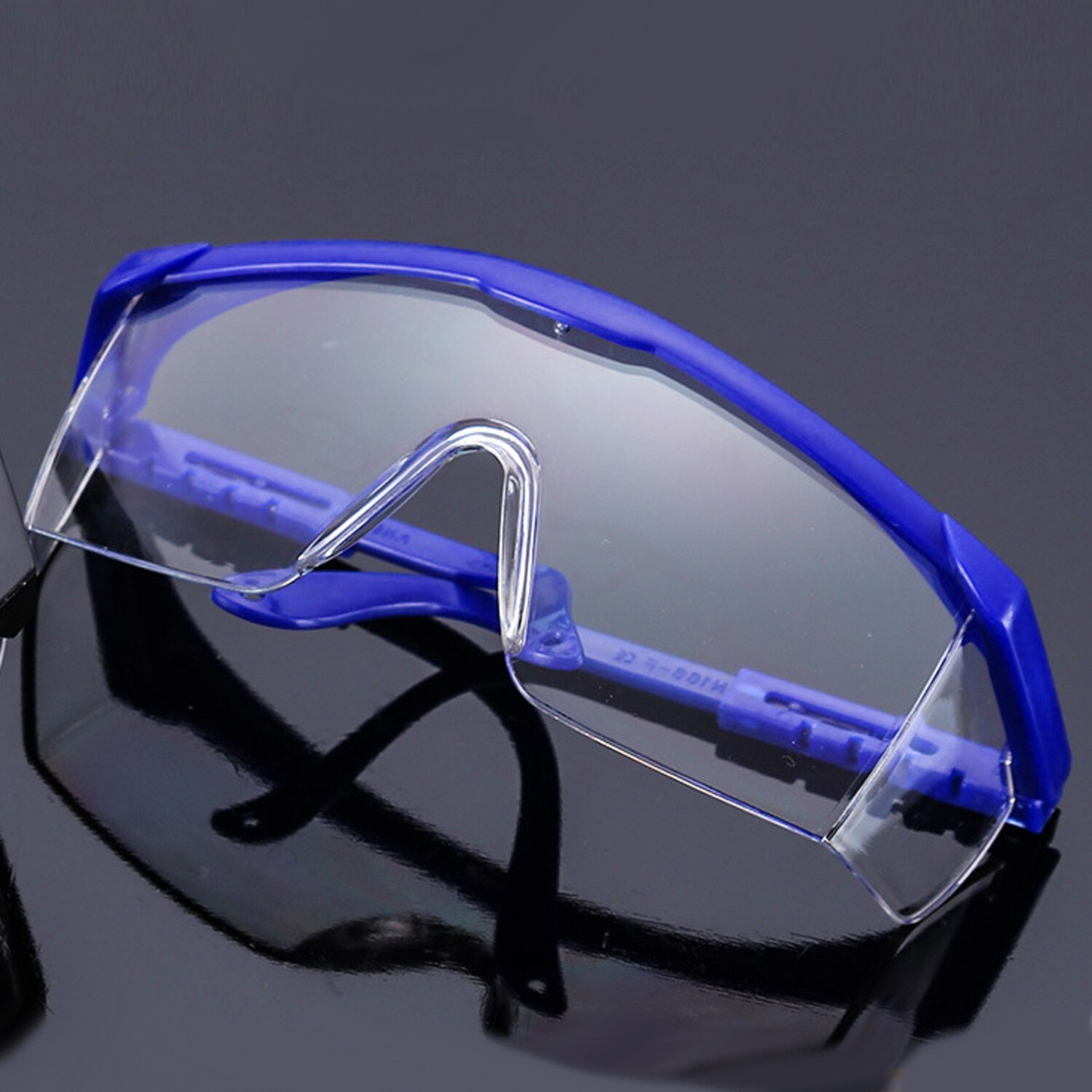 1pcs Adjustable Anti Dust Splash Fog Protective Eyewear Goggles Safety Eyeglasses for Workplace Office Laboratory Personal Use