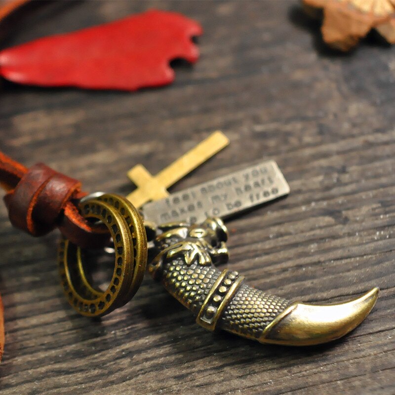 Men&#39; Jewelry hide cord Antique bronze dragon knife Pendant Necklace Vintage Wolf Tooth Dragon Titanium Pendant Necklace 1109