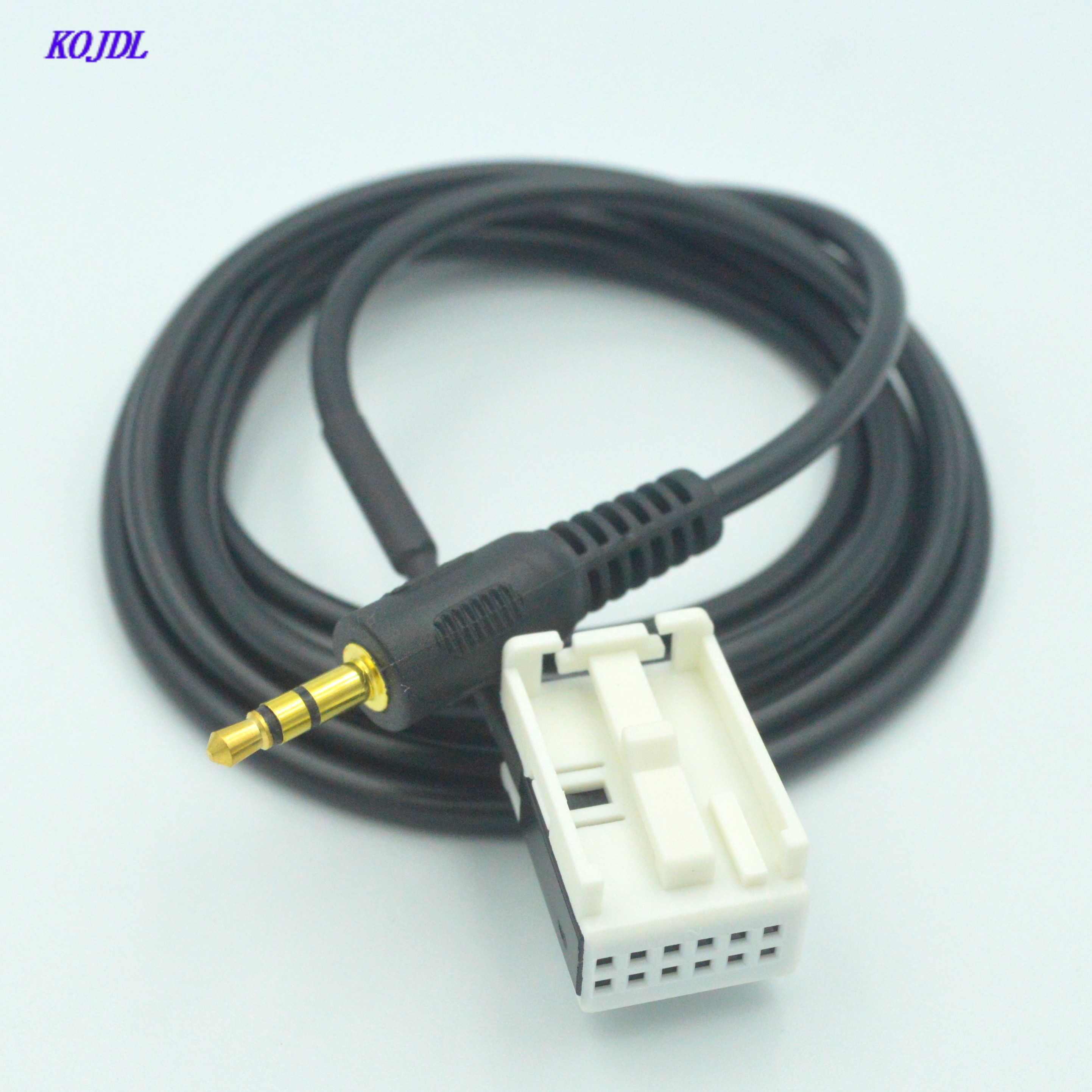 Auton aux -linjan tulokaapelin pistoke mercedes benz comand aps ntg  w209 cd 20 30 50 w221 w251 w164 x164 w169 w203 w245 kojdl