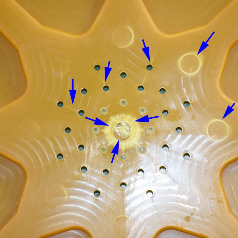 8 way circular door exit disc beehive door beekeeping equipment Bee flight control Yellow plastic anti-escape device 5 pcs