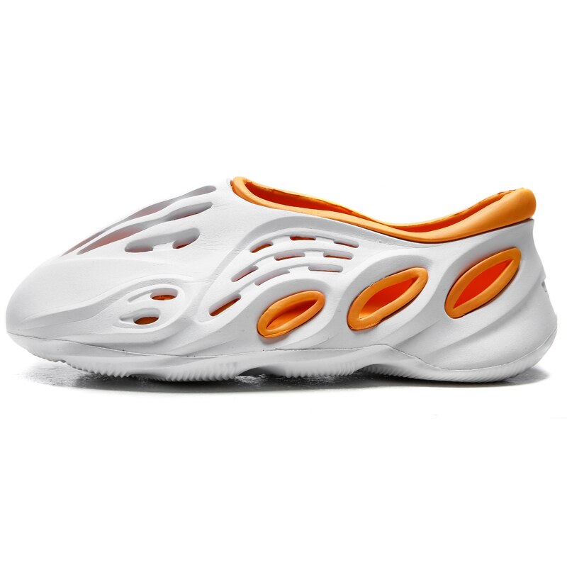 2021 de alta qualidade nova praia verão espuma coco buracos sapatos homens sandálias unisex sapatos jardim adulto cholas: white / 38