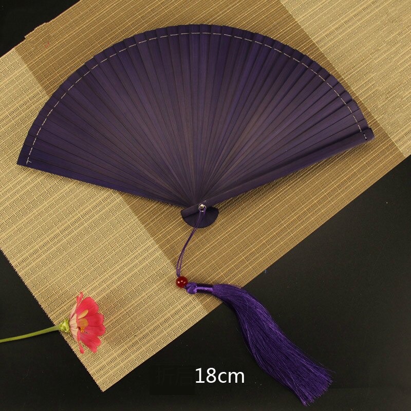 Japanse Stijl Retro Bamboe Hand Fan Klassieke Kant Ventilador Draagbare Zomer Dame Kleine Vouwen Fan Chinese Vrouwen Hand Fans: Zilver