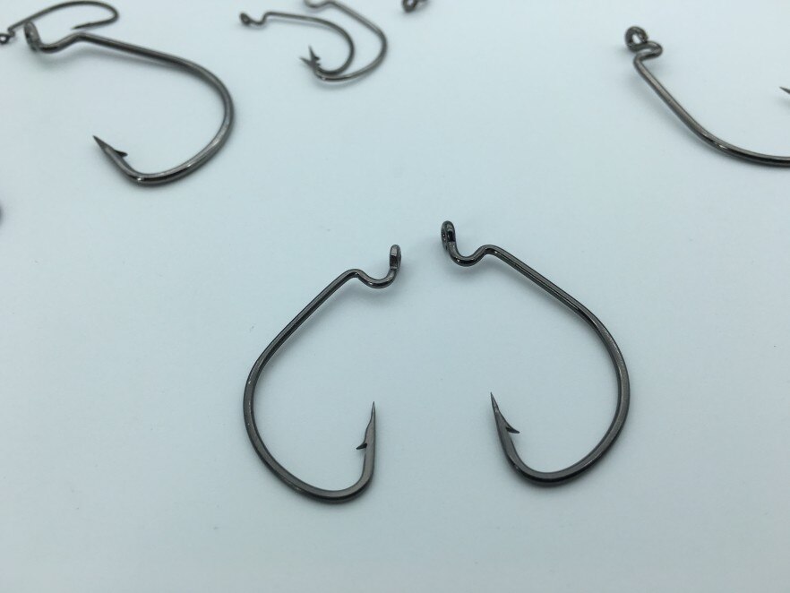 20pcs Wide Gap Worm Hook Jig Fishing Crank Hook Bass Hook for soft bait Black Fishhook Size 1/0-5/0
