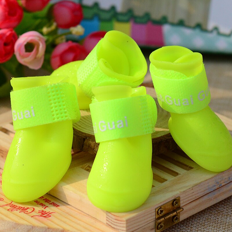 4 stks/set Snoep Kleur Rubber Silicone Huisdier Regen Laarzen Hond Kat Non-slip Waterdichte Beschermende Rainshoes Huisdier outdoor Schoenen