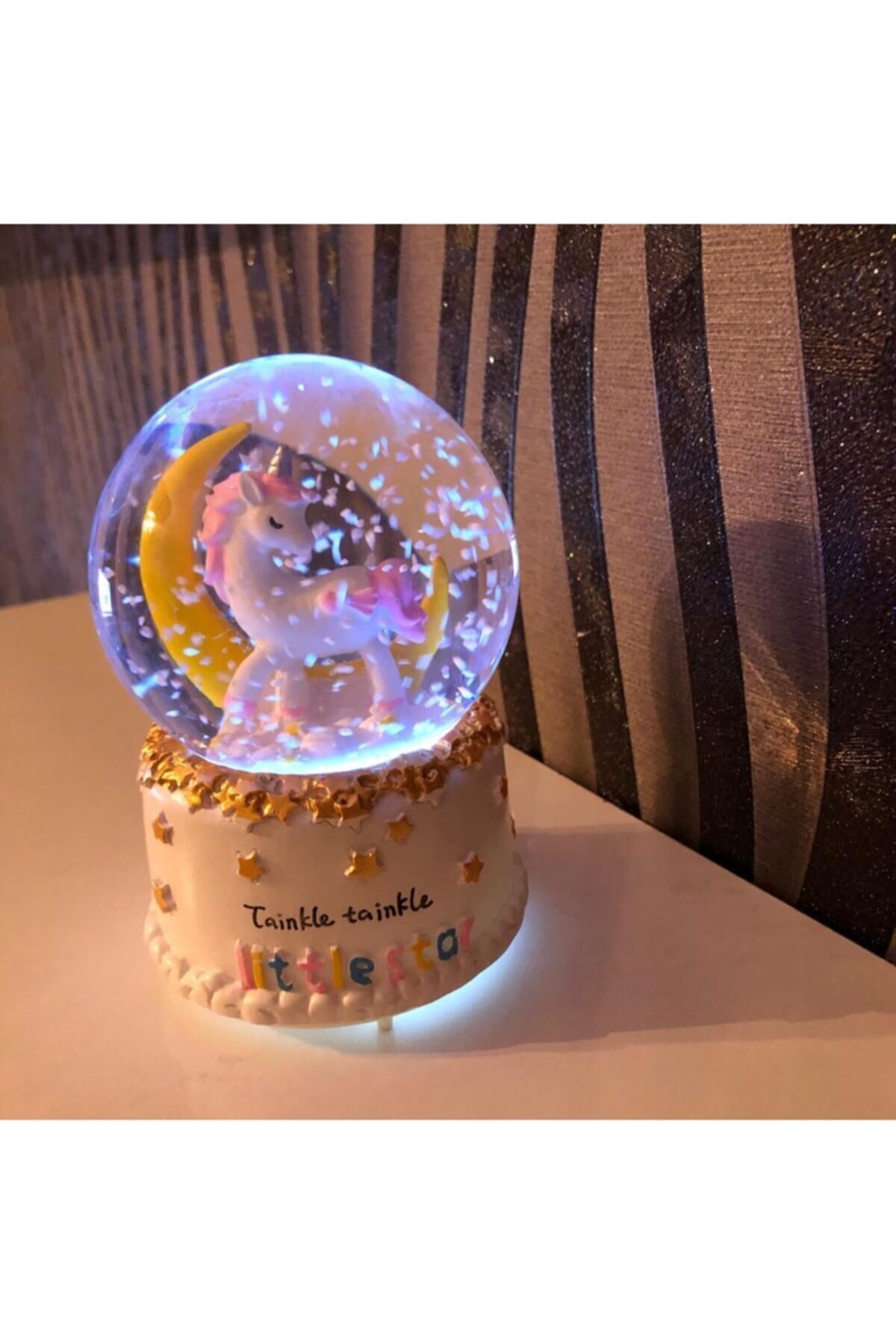 Globo de nieve de unicornio con música, bolas de cristal para pulverización de nieve, , globos luminosos, decoración para la Oficina y el hogar