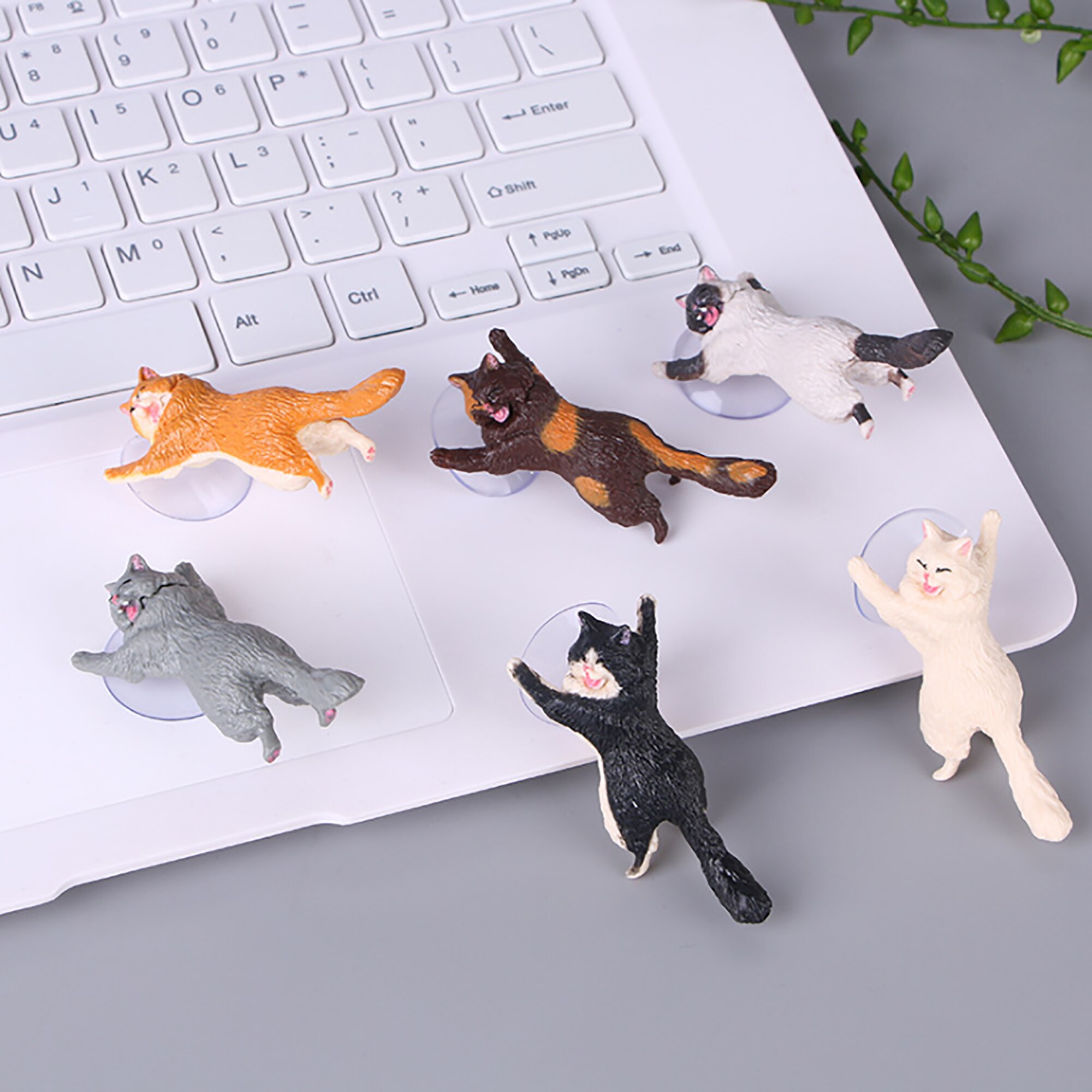 6pcs Small desk Suction Cup Mount Desktop sceen Stand Tablets holder Desk Sucker Animal phone screen Holder: Mixed colors