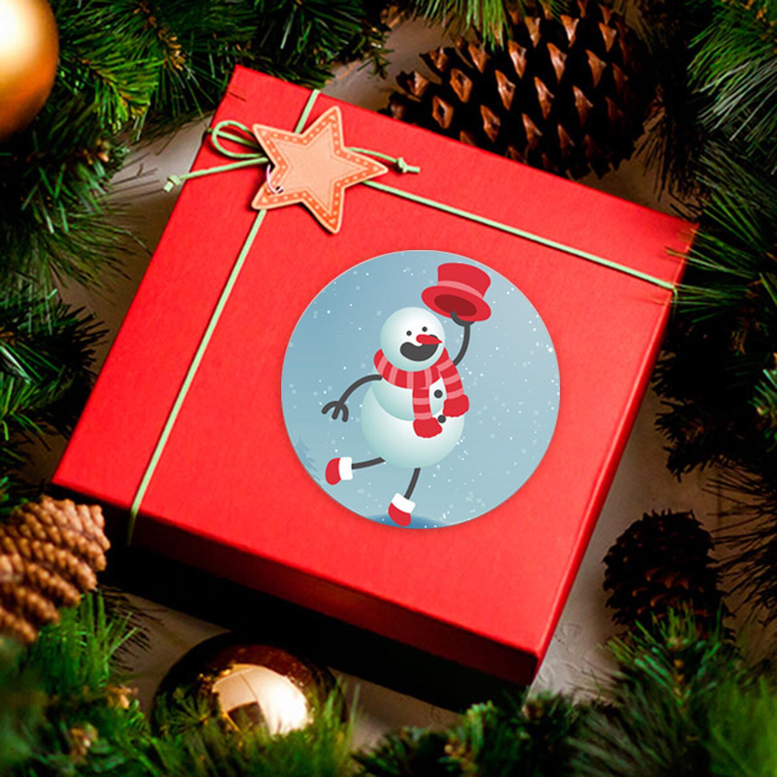 500pcs Per Roll Christmas Stickers Roll Cartoons Card Pack Sticker Christmas Santa Label Sealing Decor Party