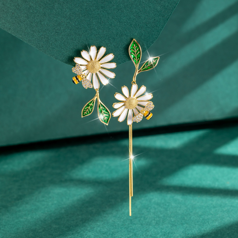 Pendientes colgantes bohemios de nueva flor para mujer, aretes largos a la con borlas y flores de diamantes de imitación, joyería para y boda,: Chapado en rodio