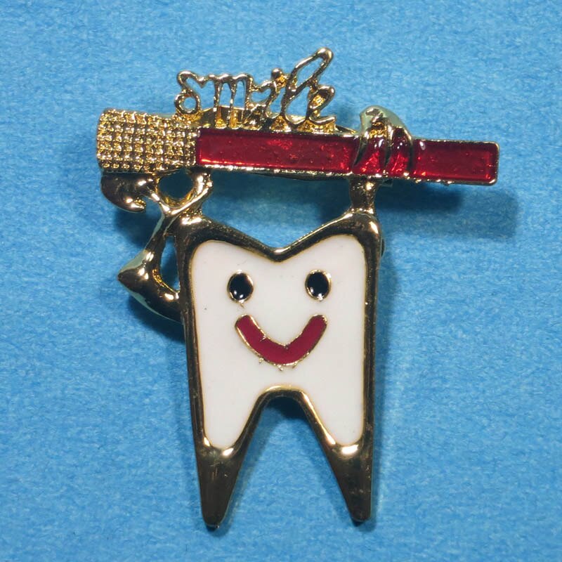 Insignia Dental simle, de clínica Dental, forma de diente de Metal, broche con de Molar, insignia de dentista, higiénico, accesorios de Adorno: smile