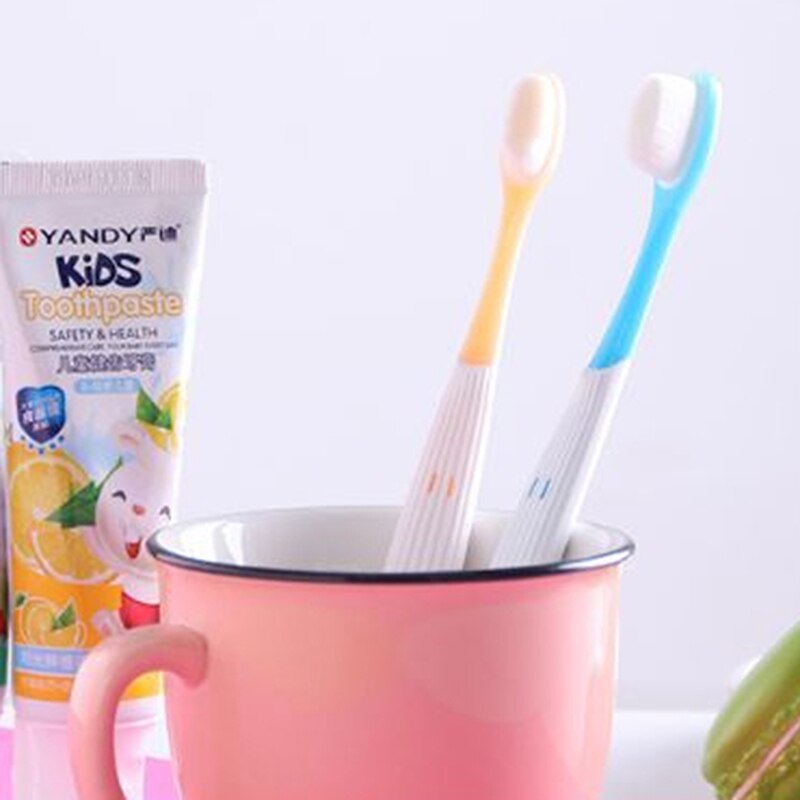 Cepillo de dientes de pelo suave para niños, para hombres y mujeres, bonito cepillo de dientes peludo de cabeza pequeña y suave de dibujos animados, de 1 a 6 años