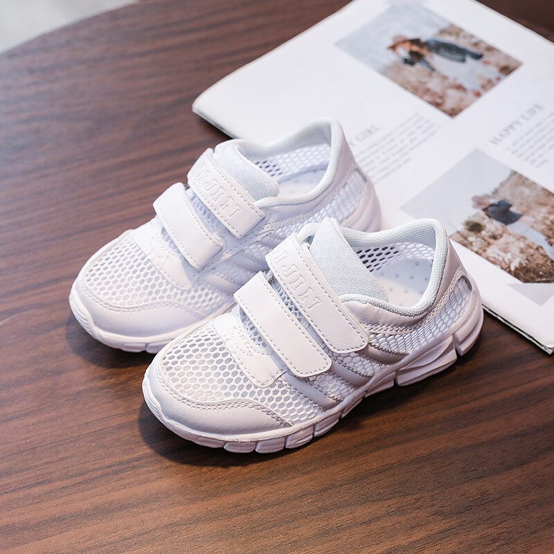 Barnskor sommar andas mesh barn fritidsskor luftnät vit sport sneakers pojkar skor flickor sandaler gummi