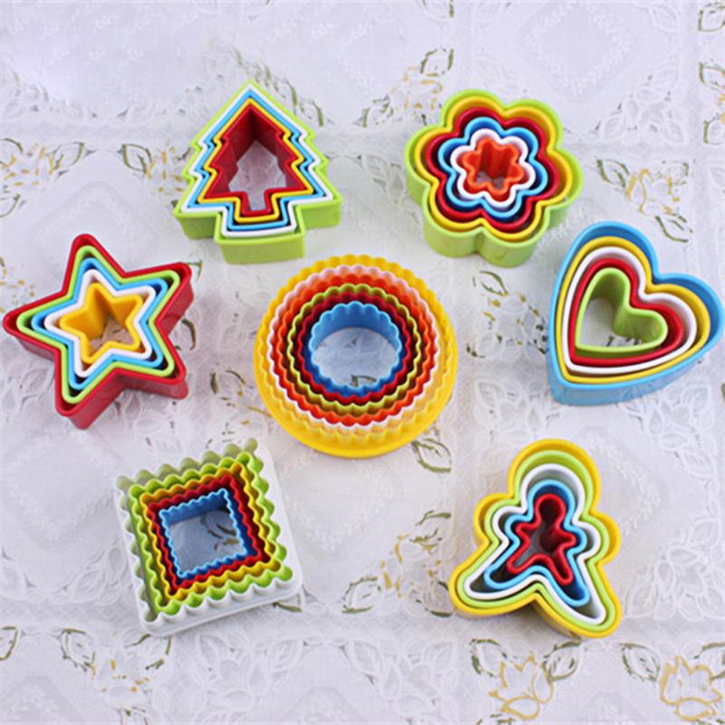 5pcs 3D Cookie Mold Cutter Cake Biscuit Mal Kerstboom Ronde Hart Bloem Fondant Cutter Bakken Taart Decoreren Gereedschap