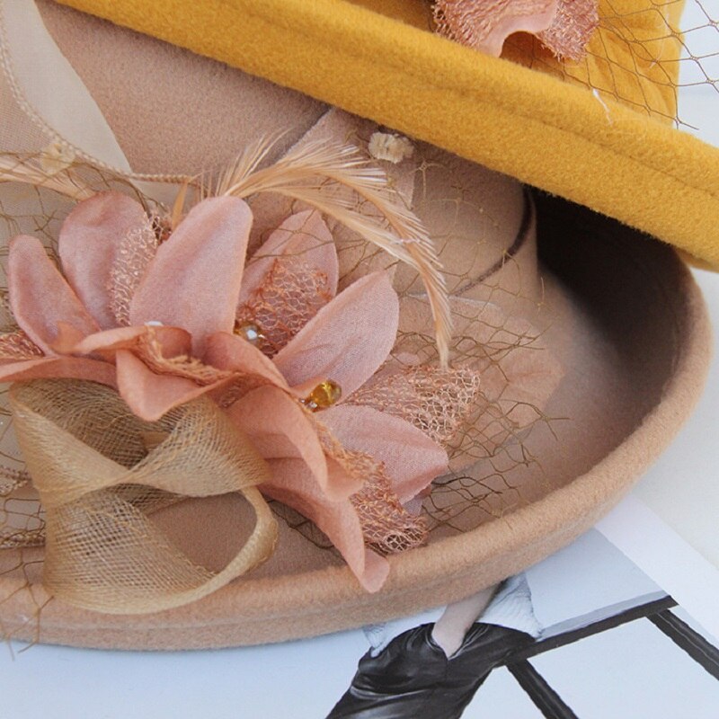 Sombrero de lana con flores para mujer, gorro cálido de ala ancha, , para , decoración, otoño e invierno,