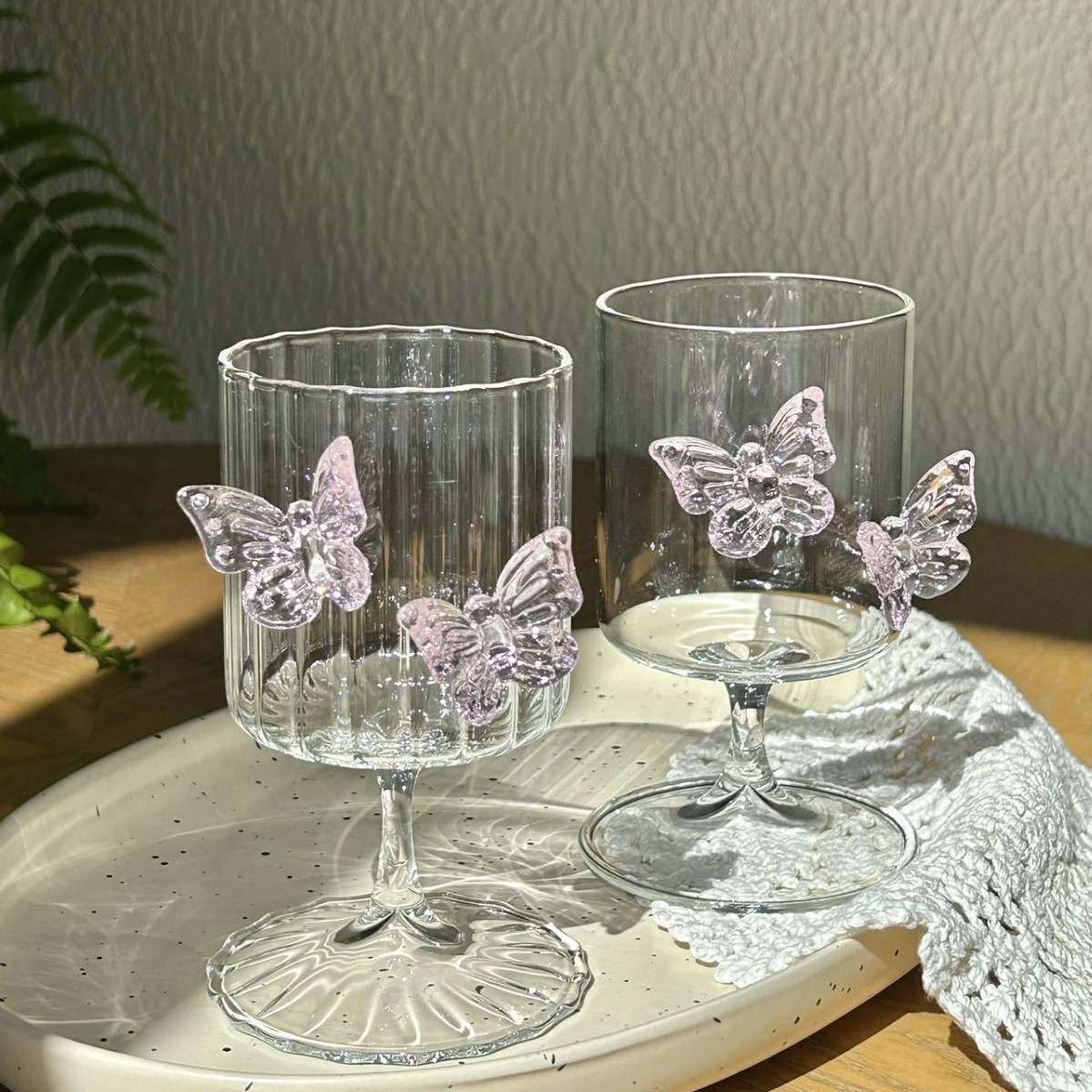 BespritGift Borosilicate Wine Glass Set Butterfly 2pc Goblet Cups for Cocktail & Champagne Glassware Box: Red