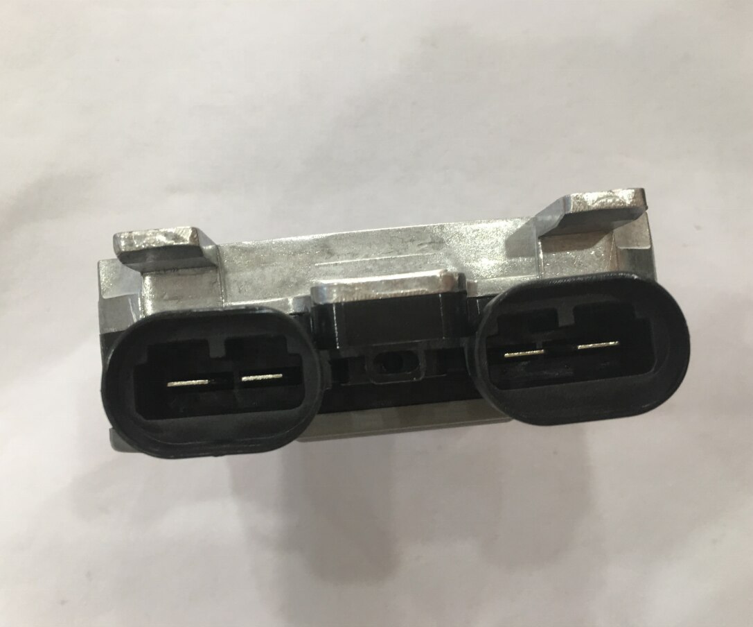 Voor Ford Volvo S60 S80 V70 Jaguar Ecu Cooling Fan Control Module 2 Fan 941013801