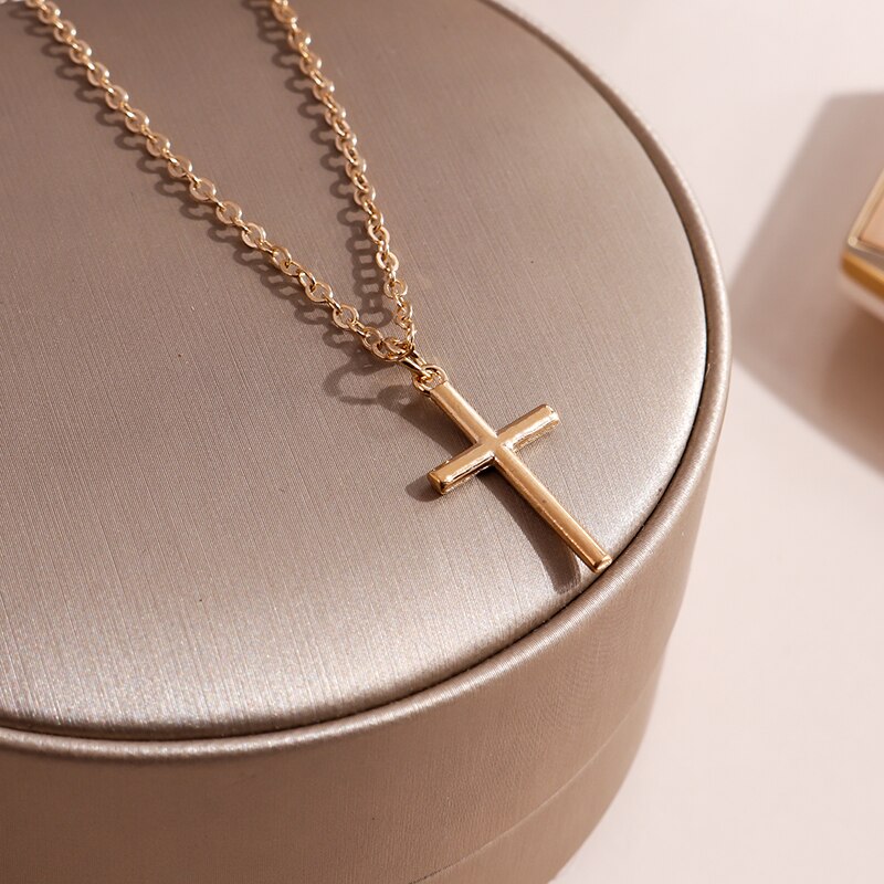 Aihua Clear Crystal Heart Necklace Zircon Love Heart Chokers Necklaces Bridal Wedding Party Jewelry: BRASS PLATED