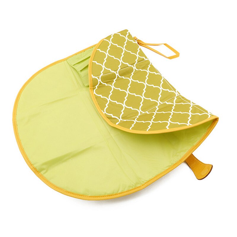 Vandtæt bærbar ble puslepude rejse pusleplads clutch babypleje produkter hænger klapvogn baby ble puslemåtte