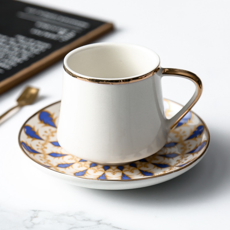 Turkiska tekoppar kungliga ben porslin guld kopp och fat lyx stora muggar keramiska miljövänliga tazas café sommar kopp  ac50bd