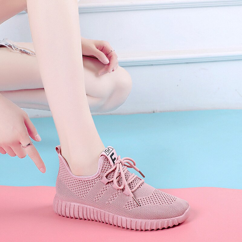 Naisten urheilukengät punaiset juoksukengät naiset zapatos de mujer ilmaverkko hengittävä ulkoilu pinkki lenkkarit kengät rento