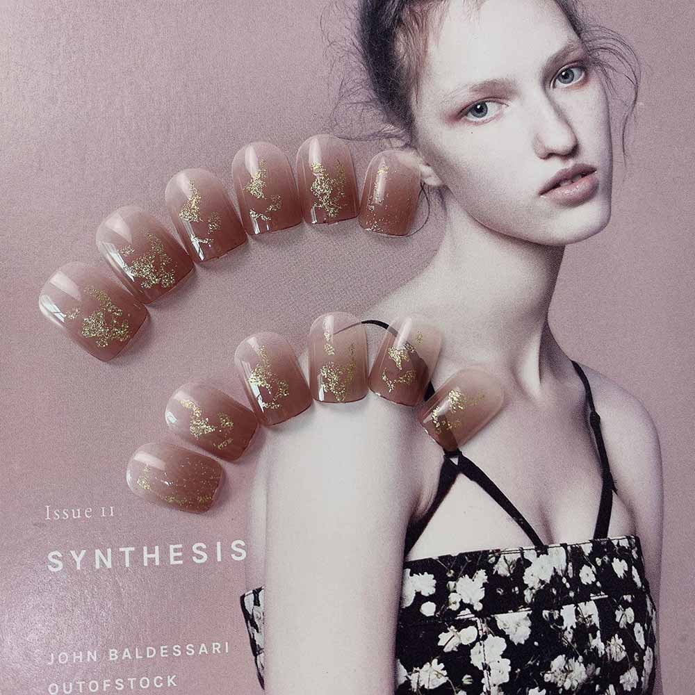 24 Stuks Nep Nagels Met Glitter Melk Thee Goud Folie Geleidelijke Verandering Valse Nail Afneembare Evil Manicure Tn