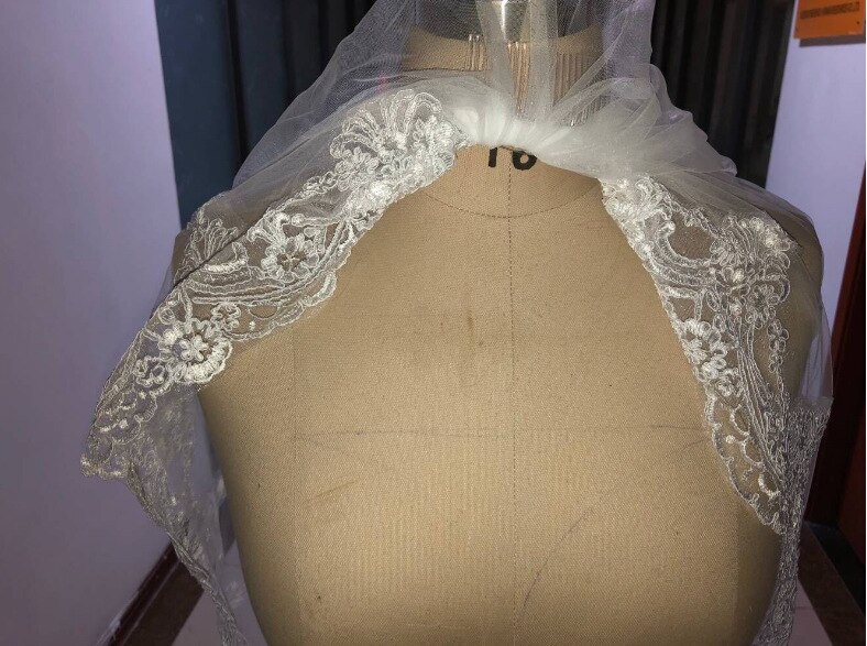 Velos de novia de encaje clásico, accesorios de boda elegantes, aplique de una capa, nuevos