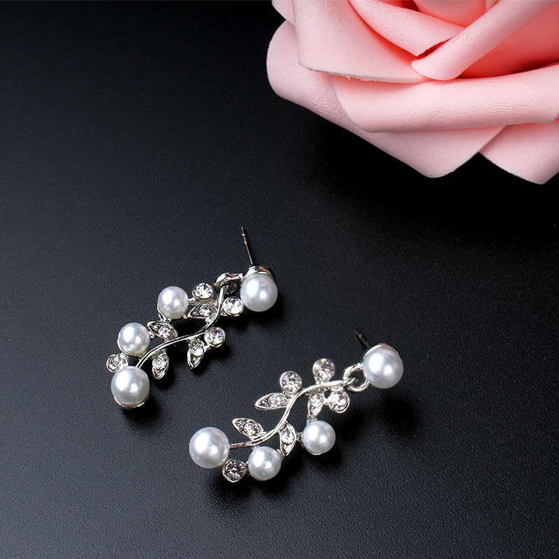 Jiayijiaduo Nachahmung perle schmuck einstellen für frauen hochzeit hochzeit kleid zubehör kristall halskette ohrringe einstellen silber farbe