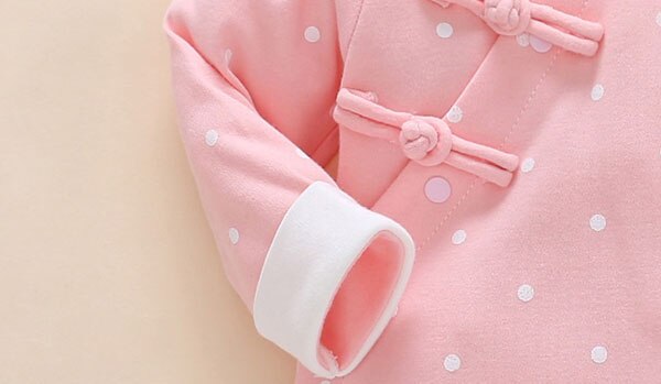 Ropa de algodón para niños traje de cuerpo del bebé es un traje tang de cuello alto de estilo chino