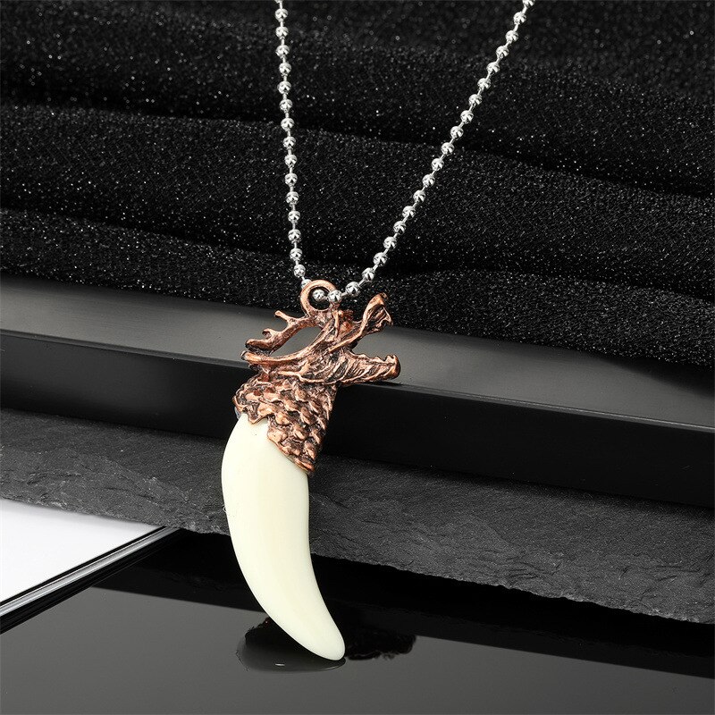 Colliers en métal Punk lune pour hommes, collier en dents de loup pour Couple, pendentif en dents de chien de personnalité Vintage, bijoux